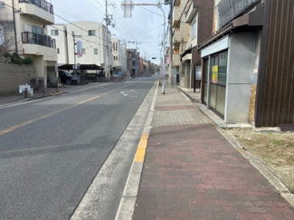 【前面道路含む現地写真】