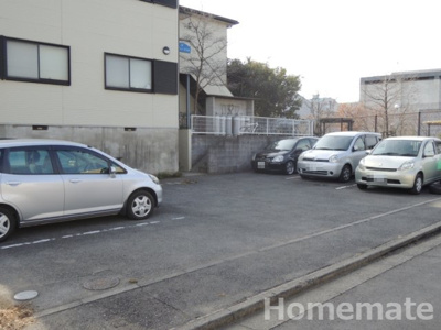 【駐車場】 | ドルフィンひとみ