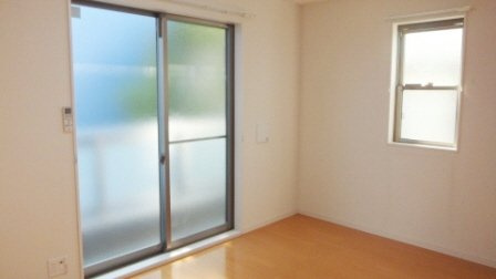 リブリ・宮本の居間・リビング|オシャレな室内です。
