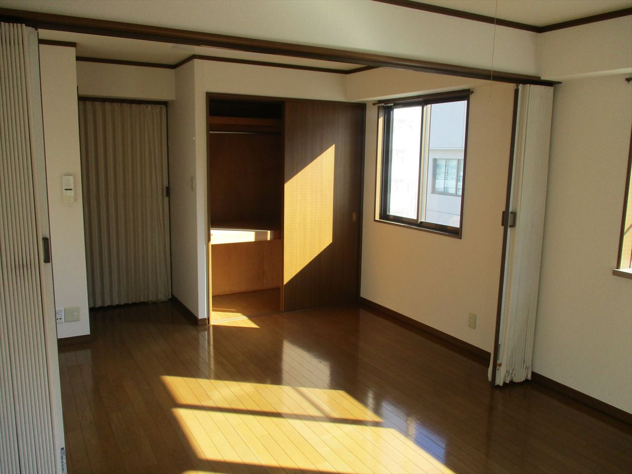 ジュネスドミール金山の寝室|ジュネスドミール金山