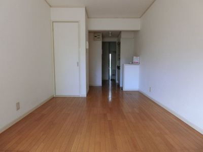 【寝室】 | グリーンピース