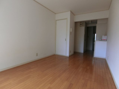 【内装】 | グリーンピース