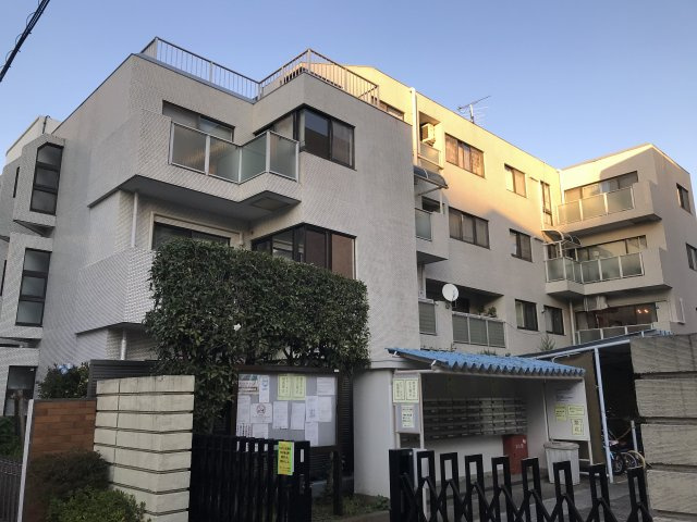 代官山フラッツ