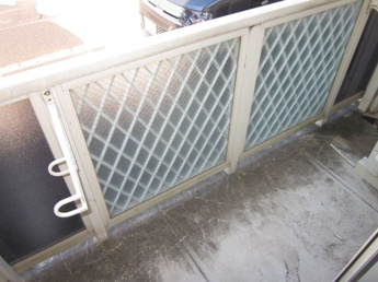 【バルコニー】