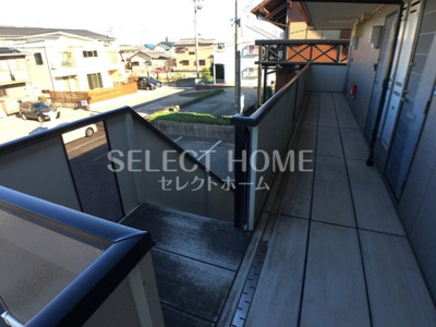 【エントランス】 | シャトル法性寺351 | 清潔なエントランスです