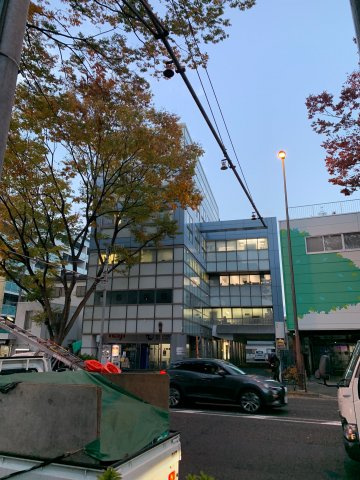 ルート上高井戸ビルの外観