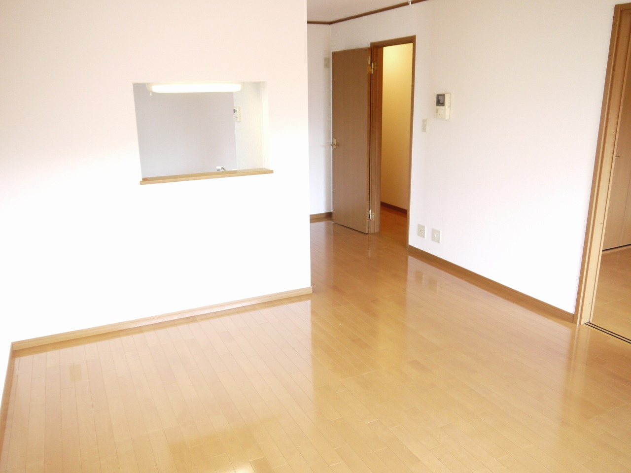 ラフィーネ　Ｂ棟（富堂町）の居間・リビング|居間です