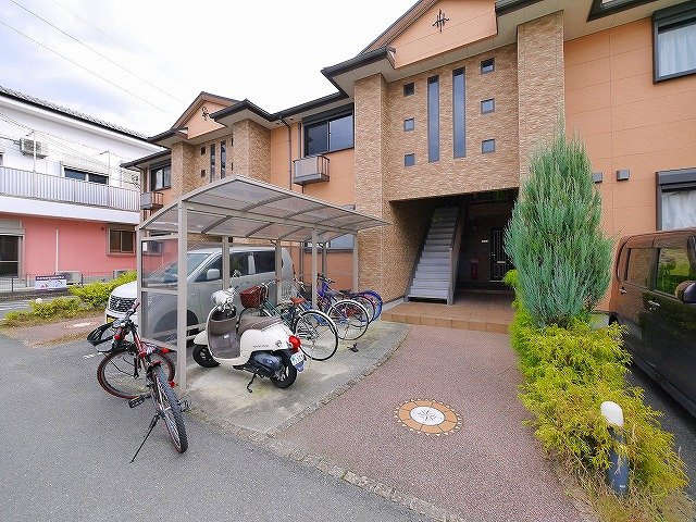 ラフィーネ　Ｂ棟（富堂町）のその他共用部分|自転車置き場