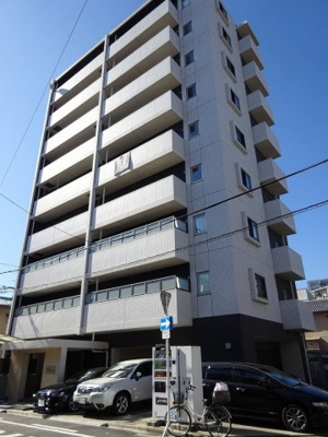 【外観】 | ルリーフエサカ | シンプルで綺麗な外観です