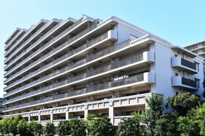 【外観】 | リバーガーデン森の城