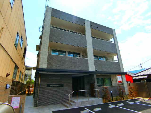 ＴＫアンバーコート大美野の外観