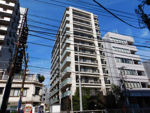 ルフォンリブレ大塚アリーナの外観