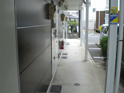 【エントランス】 | 佐座ハイツ壱番館