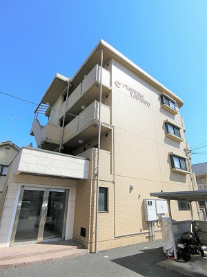 【外観】 | メゾン・ヤマス | スーパーやコンビニが近くて便利☆閑静な住宅地にある4階建てマンションです♪綱島駅・日吉駅より徒歩圏内！2駅2沿線利用可能です☆