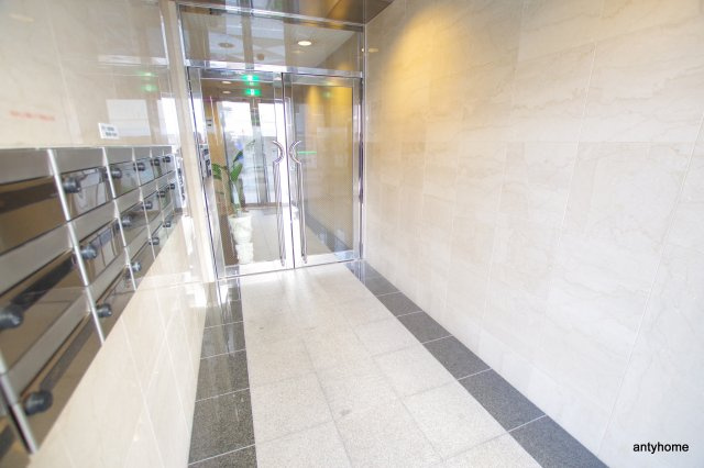 カランドリエ　仲介手数料無料のロビー