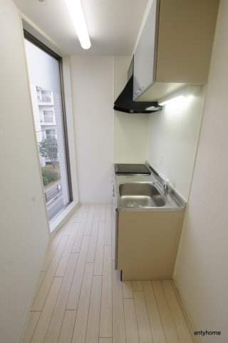 アドバンス新大阪4　仲介手数料無料のキッチン