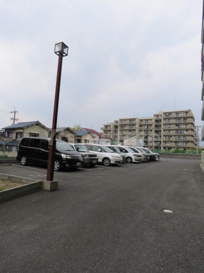 【駐車場】 | ヴェルデュール石切