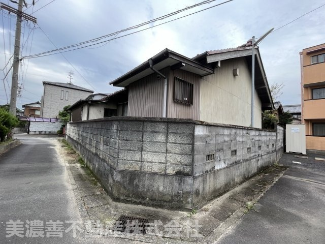 ５３８７８　羽島市足近町南之川土地の前面道路含む現地写真