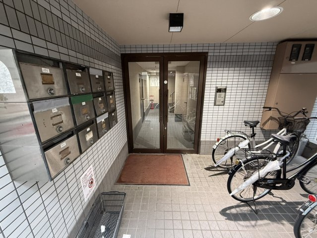 ハイツ當里家( 近畿大学 一人暮らし )のエントランス