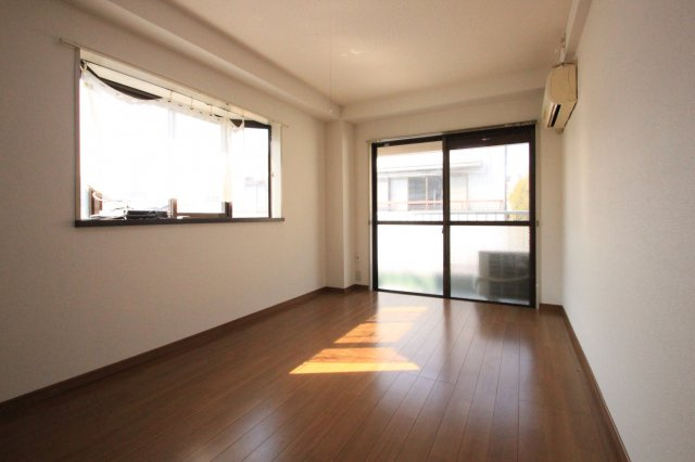 ハイツ當里家( 近畿大学 一人暮らし )の洋室