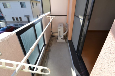 【バルコニー】 | キャロットハウス | ２０１号室の写真です。