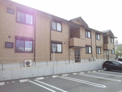 【駐車場】 | レジデンスコーワ | 駐車場に車を止められます