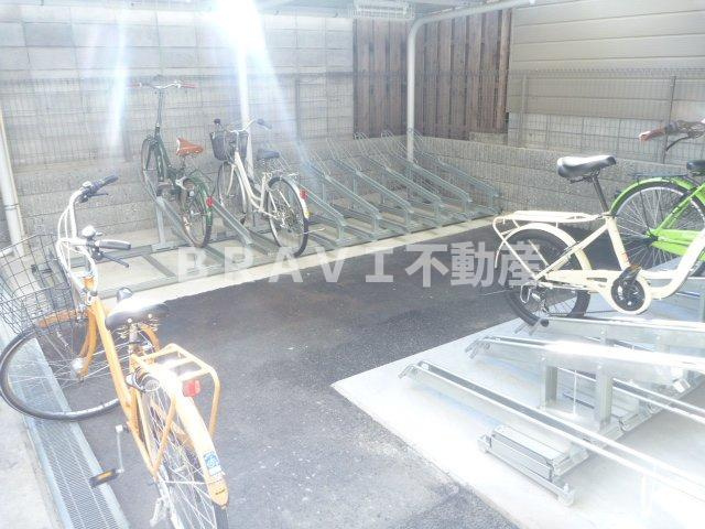 セレニテ上町台　BRAVI不動産のその他共用部分|【セレニテ上町台】駐輪場