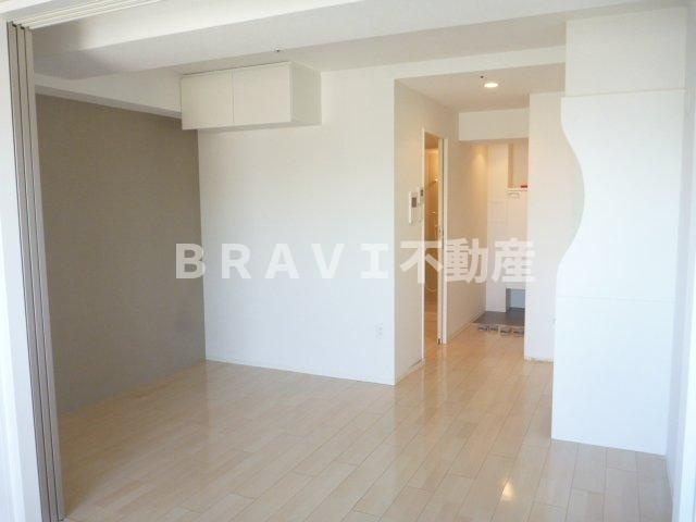 セレニテ上町台　BRAVI不動産の寝室|【セレニテ上町台】広くて明るい寝室