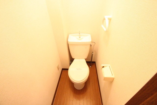 カサベルデ弥生　(近大　一人暮らし)のトイレ|ウォシュレットを新設します