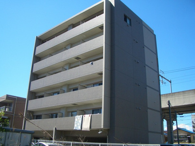 【外観】 | ルミエール | ルミエール　鉄筋コンクリート造6階建て　南向きのマンションです