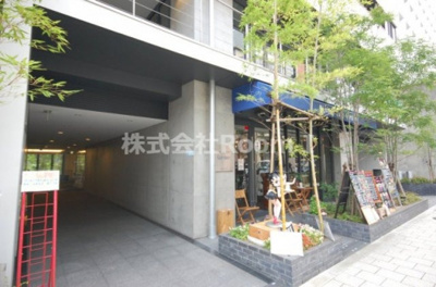 【エントランス】 | ＫＤＸレジデンス本町橋 | 清潔なエントランスです