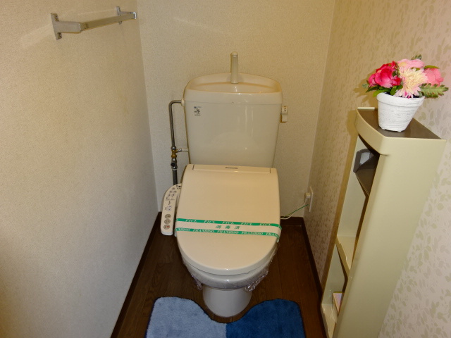 ノーブルパレス大山Ａのトイレ|シャワー付きトイレに変更