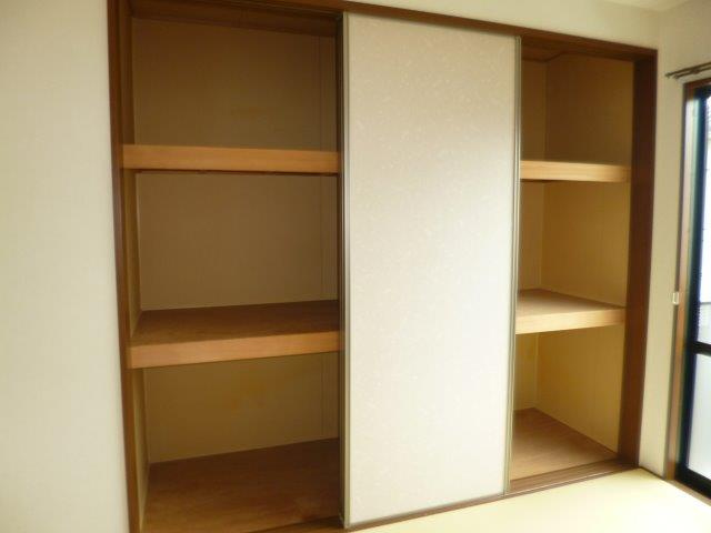ノーブルパレス大山Ａの収納