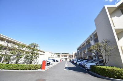 【駐車場】 | コスモ横浜本牧シーサイドテラス | 平置き駐車場・機械式駐車場