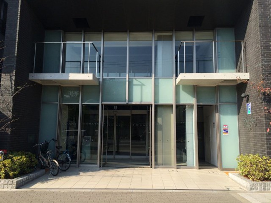 【エントランス】