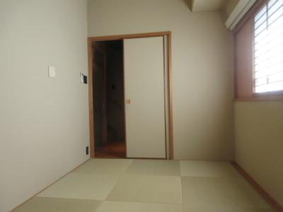 S-FORT二条城前（旧グランエターナ二条城前）の子供部屋|和室