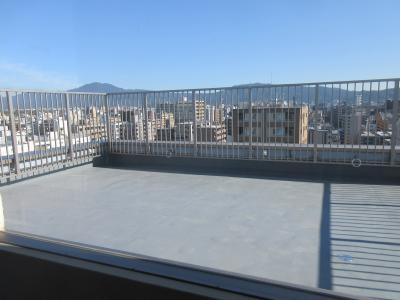 S-FORT二条城前（旧グランエターナ二条城前）のバルコニー|屋上バルコニー