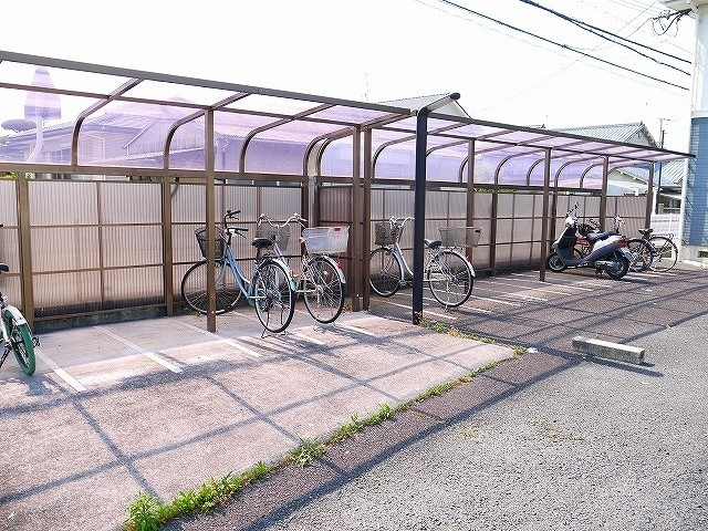 サニーコート観世Aのその他共用部分|自転車置き場