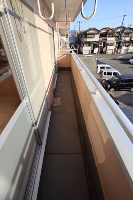 【バルコニー】 | ロイヤルガーデン長野