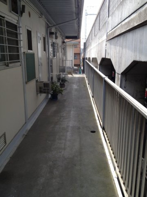 【エントランス】 | 千葉ハイツ | ２階部分になります
