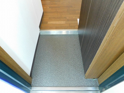 【玄関】 | コンフォート楠 | ※同建物別のお部屋