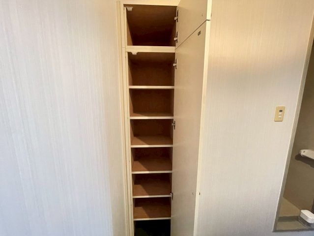 ロフティ岡田の収納