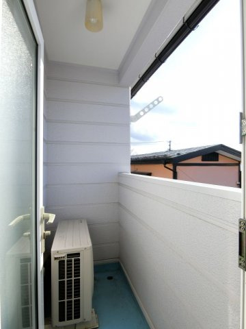 ブリリアントNのバルコニー