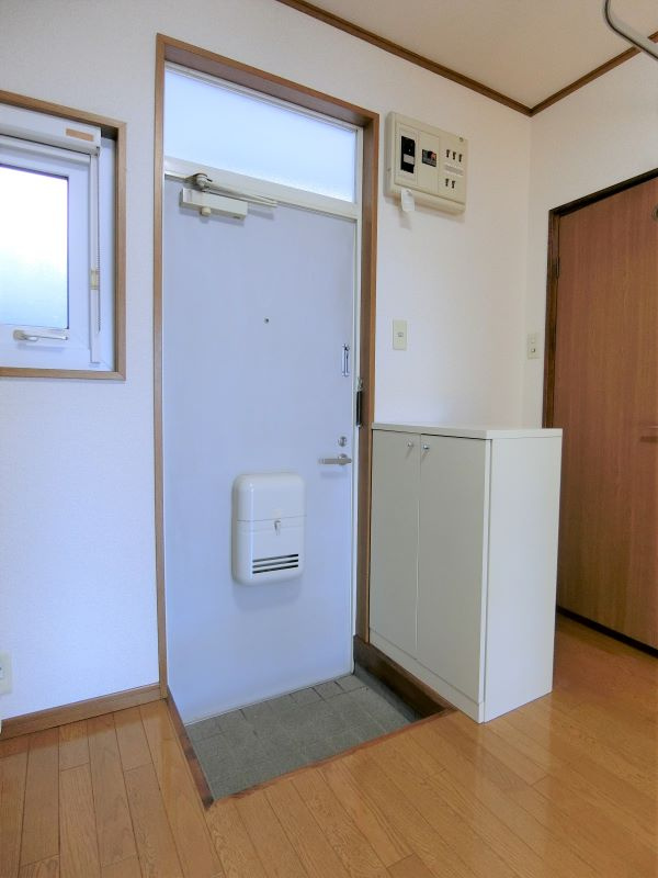 ブリリアントNの玄関