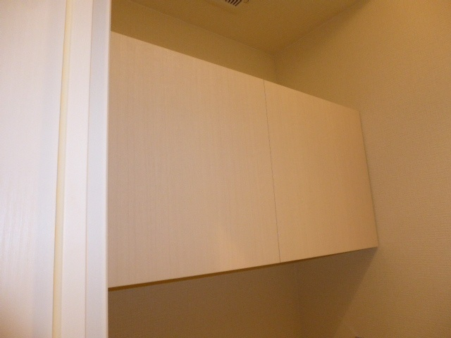 ヴィルヌーブカノンの収納|トイレ収納