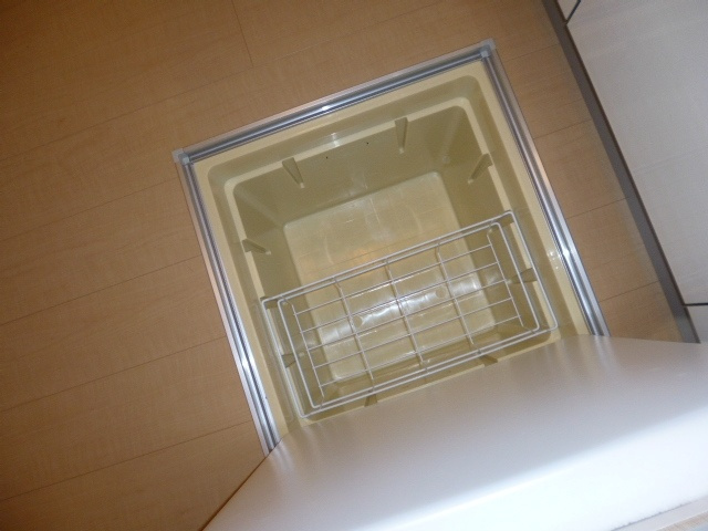 ヴィルヌーブカノンの収納|床下収納