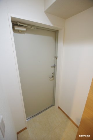 パークヒルズ東三国ヴィジョン　仲介手数料無料の玄関