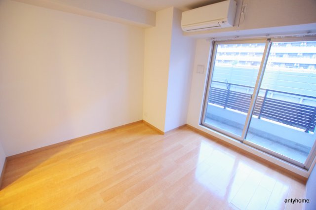 パークヒルズ東三国ヴィジョン　仲介手数料無料の居間・リビング