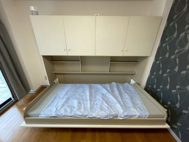 ロフティ岡田の玄関