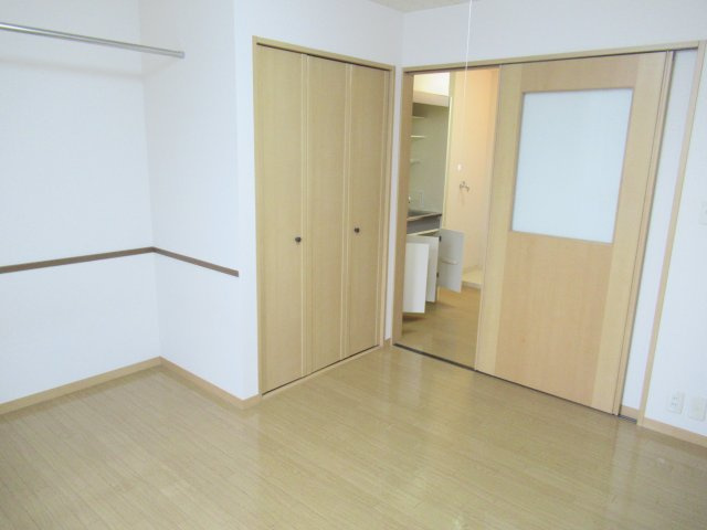 プライム・Nの洋室